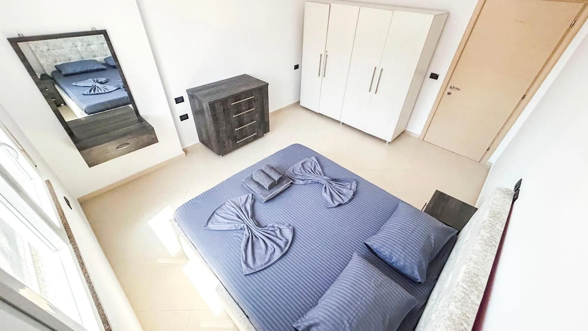 Unbelievable 1213 Daire Golem   Golem (Tirana)
