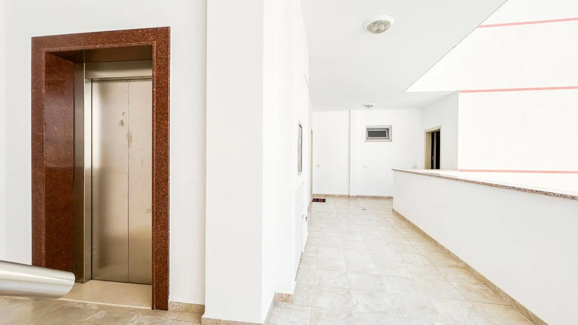Unbelievable 1213 Apartamento Golem