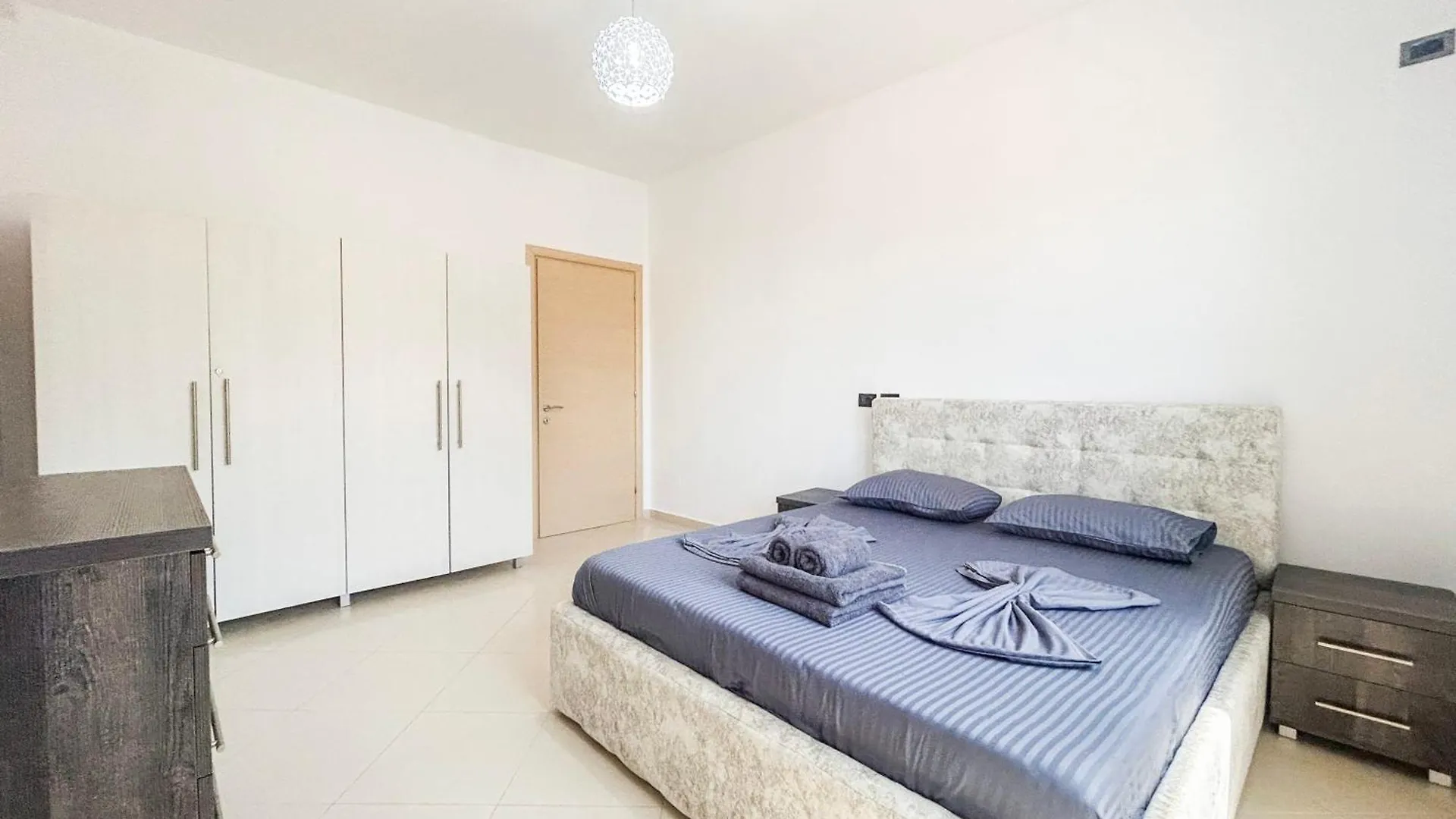 Unbelievable 1213 Apartamento Golem  Albânia