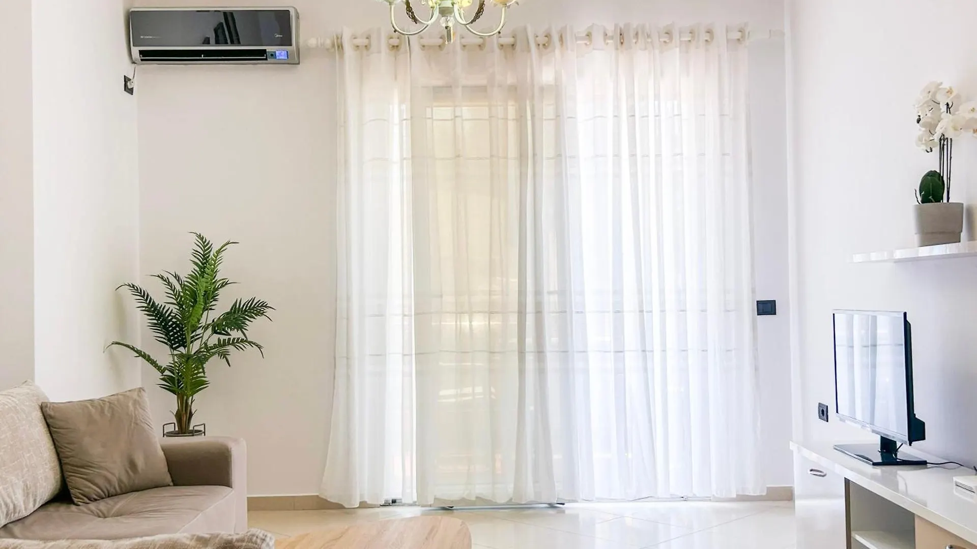 Unbelievable 1213 Apartamento Golem